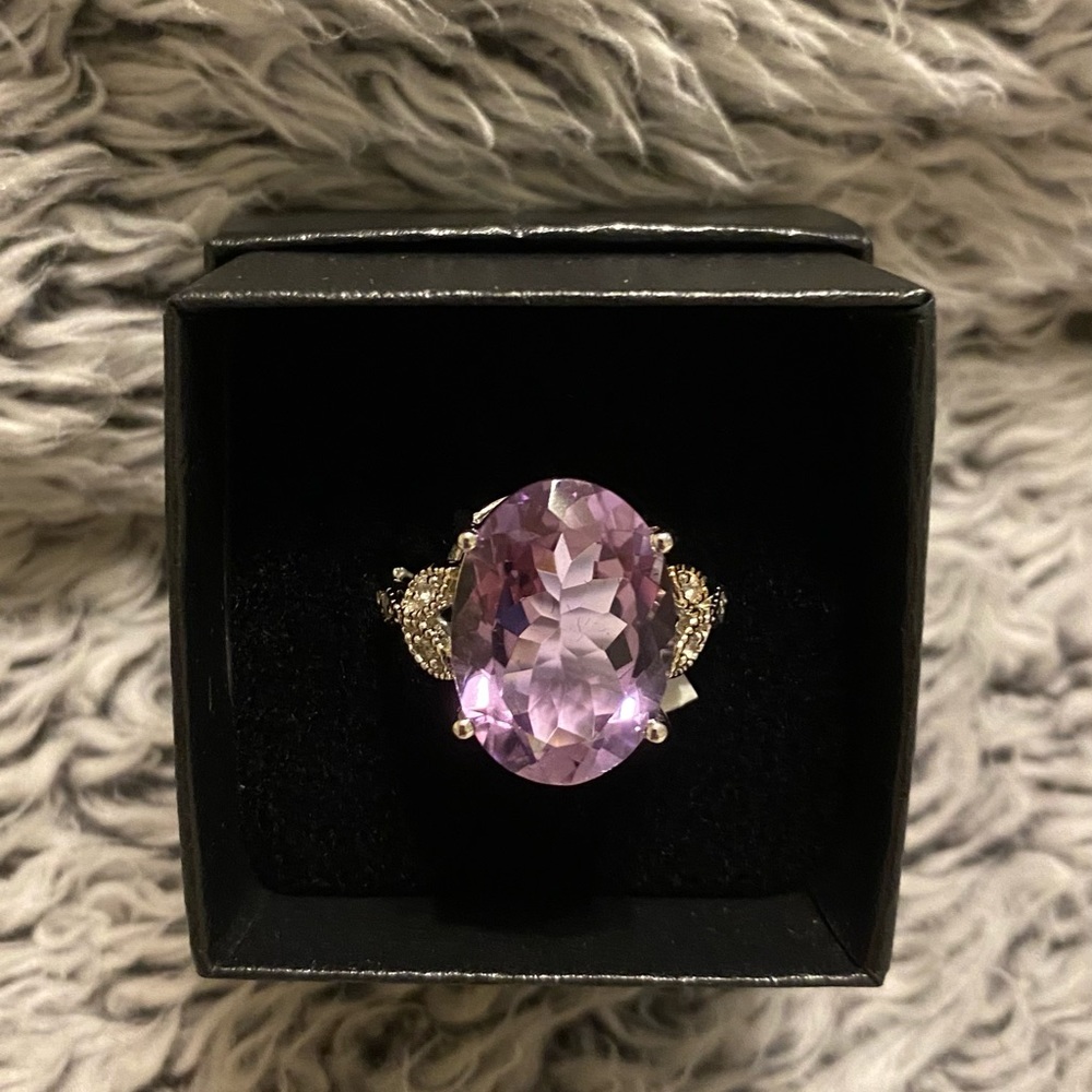 Gorgeous Amethyst and Topaz Gemstone Ring
